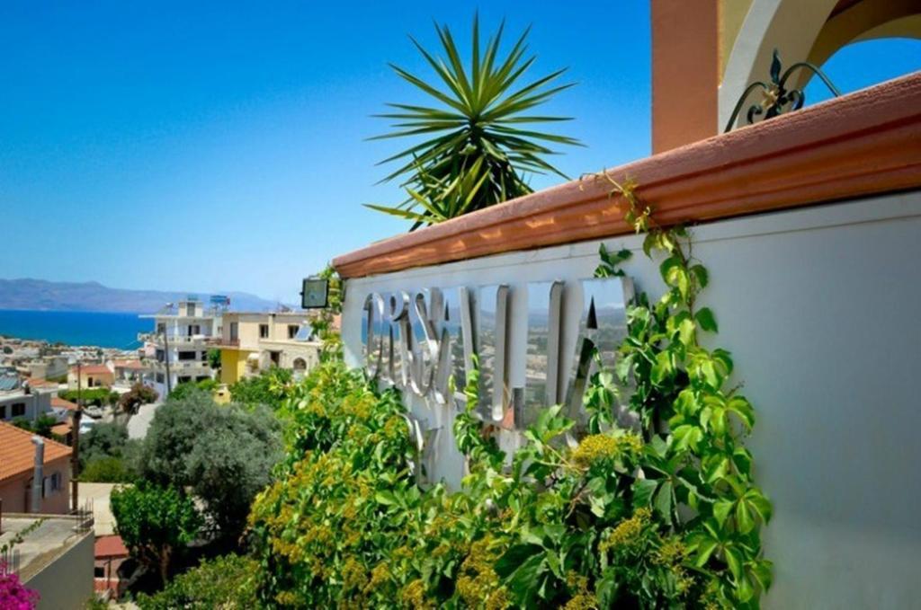 Orsalia Luxury Suites Platanias  Exterior photo