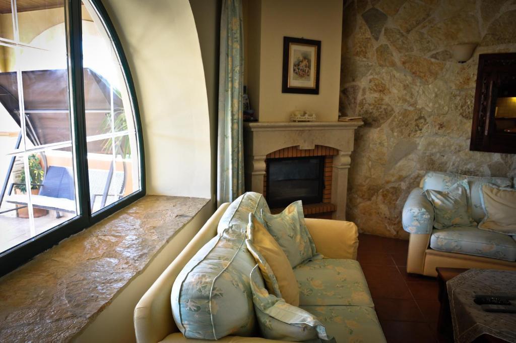 Orsalia Luxury Suites Platanias  Room photo