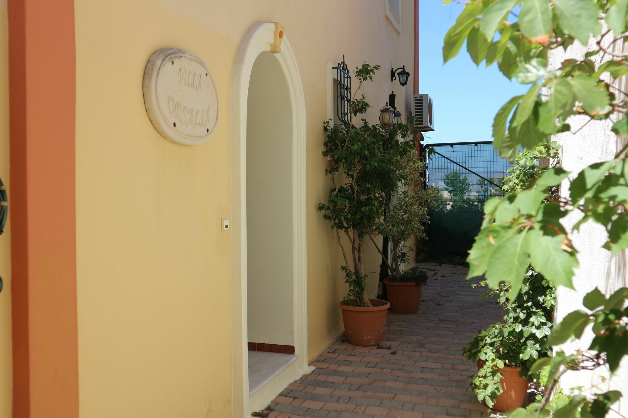 Orsalia Luxury Suites Platanias  Exterior photo
