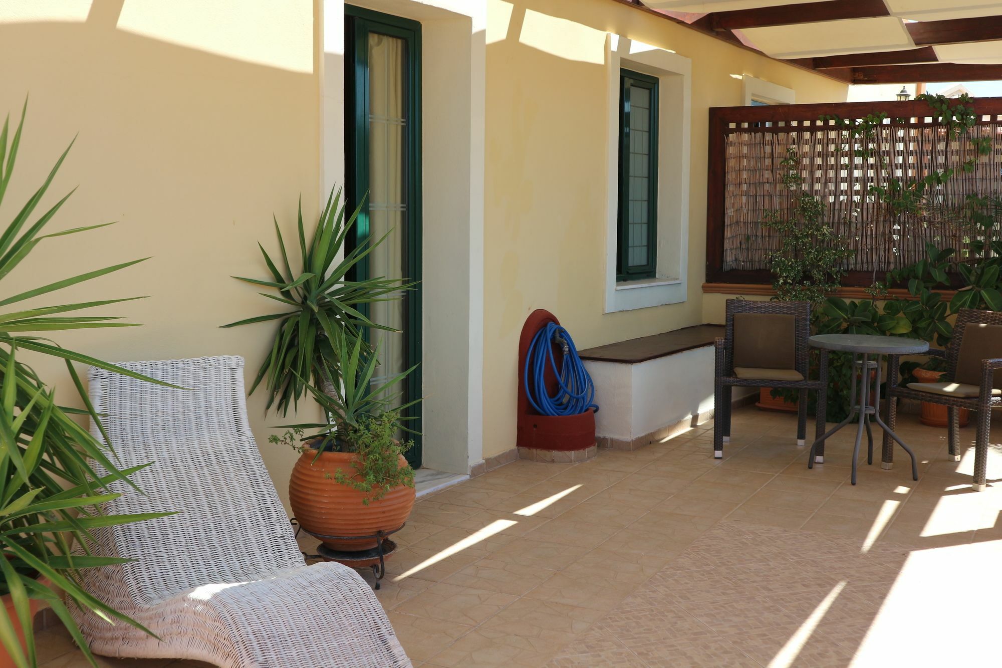 Orsalia Luxury Suites Platanias  Exterior photo